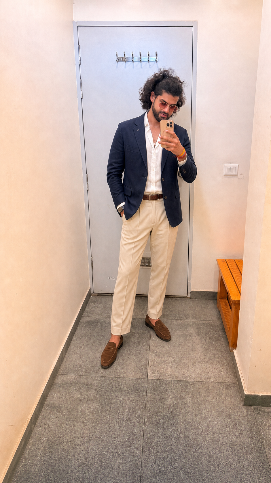 Generated outfit 90: navy linen blazer office